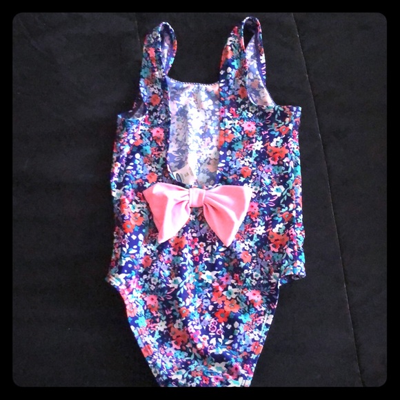 Bathing suit from old navy size 3t - Picture 1 of 1